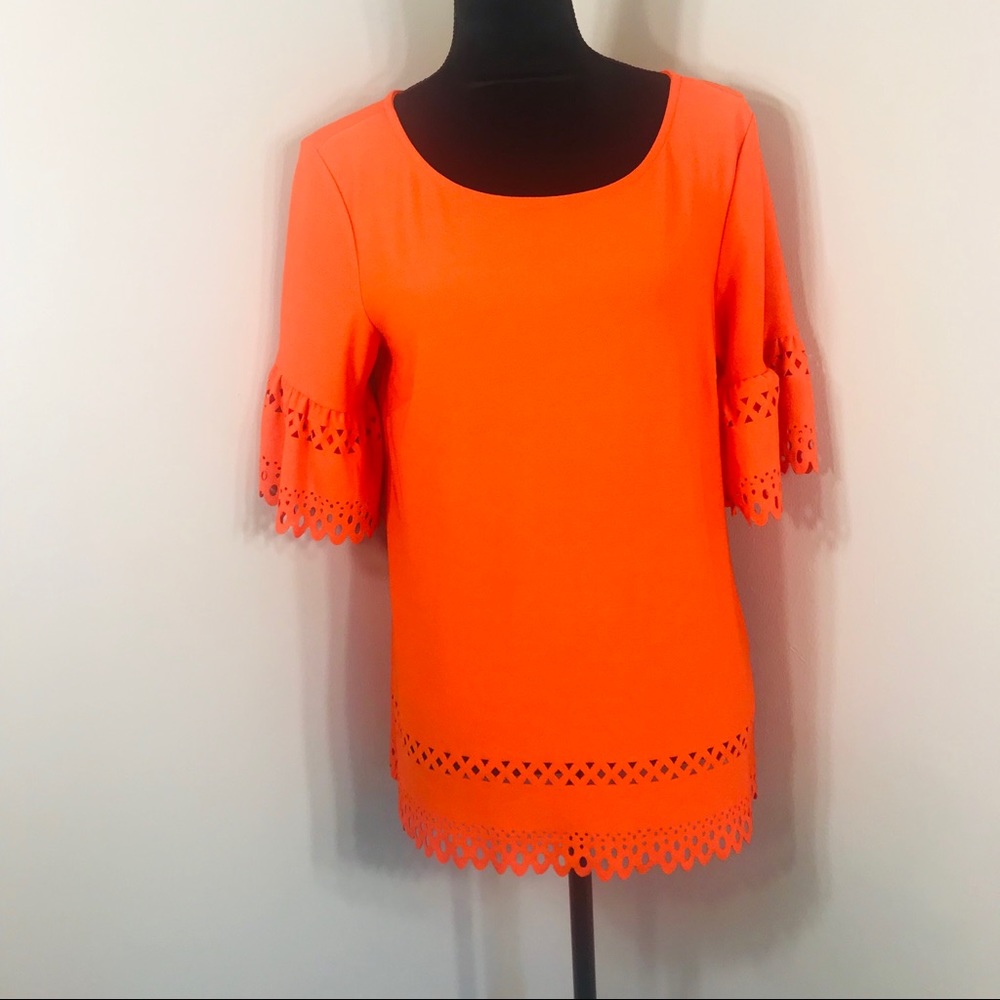 Banana Republic Laser Cut Ruffle Sleeve Blouse M